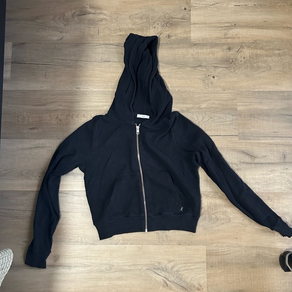 Aritzia TNA Waffle Knit Zip Up Hoodie in Black Size Small - Picture 3 of 6